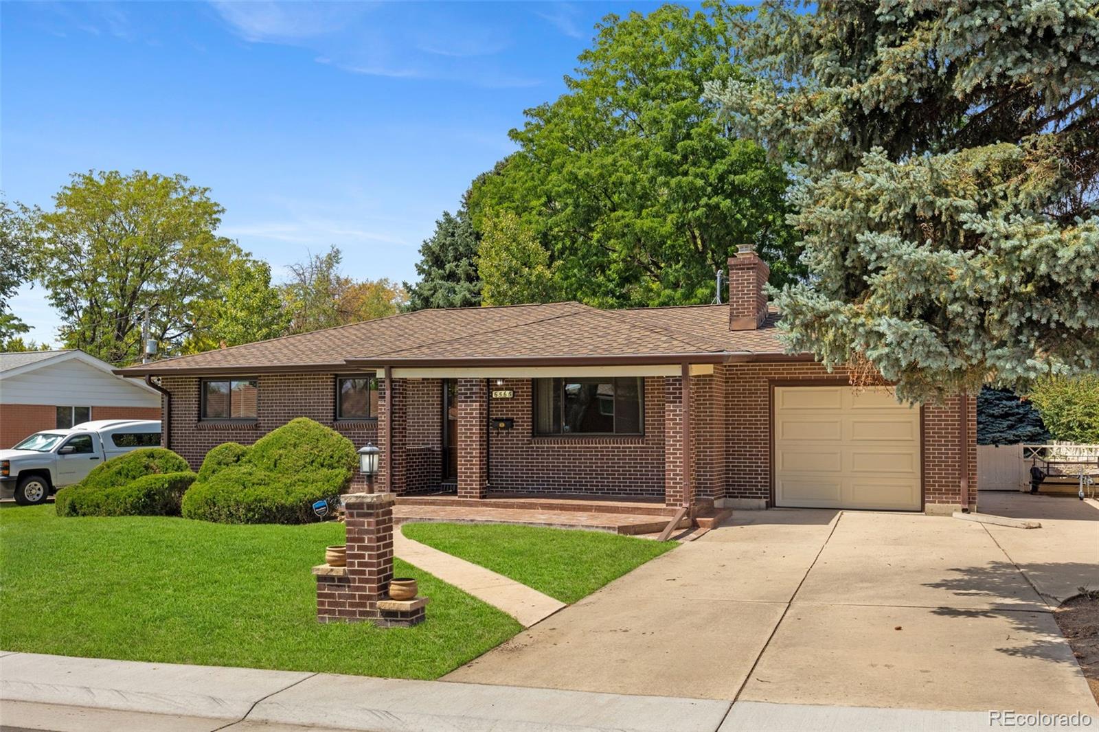6565 Winona Court