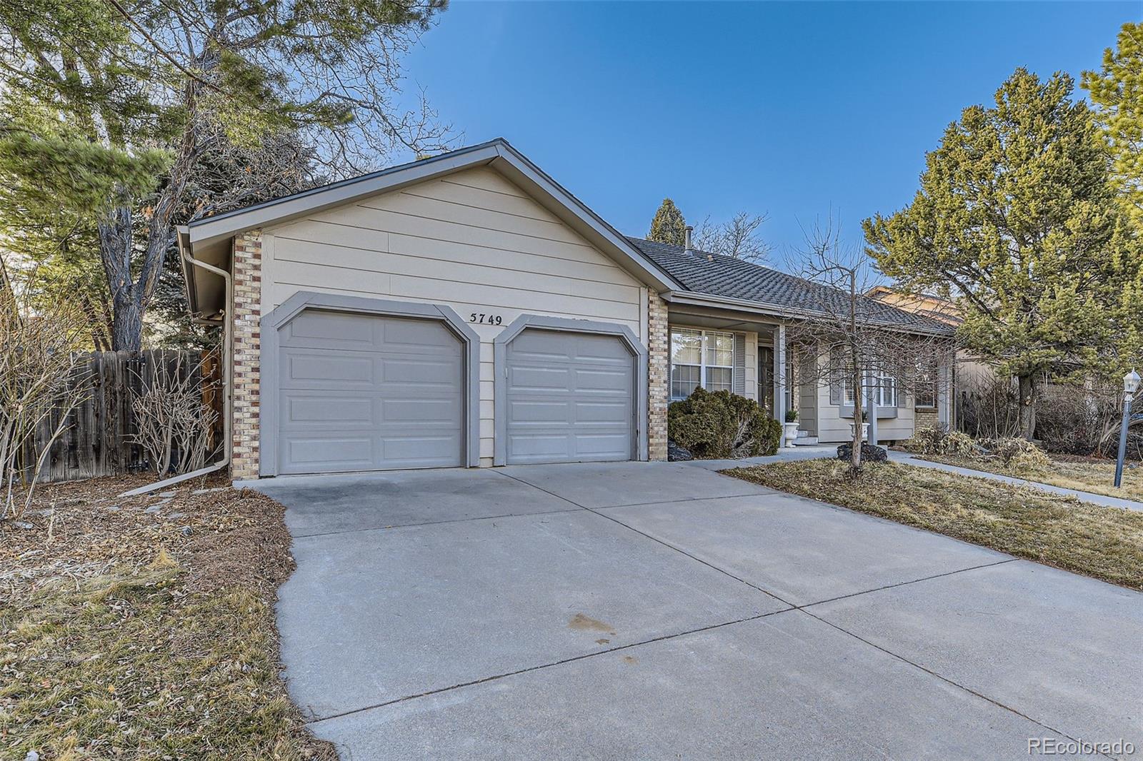 5749 S Lansing Way