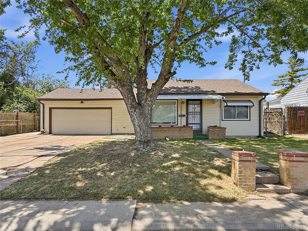 Photo of 1081 S Knox Court, Denver, CO 80219 (MLS # 4896979)