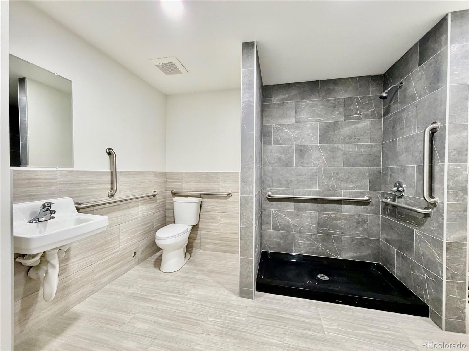 18133 Lincoln Meadows Parkway 106