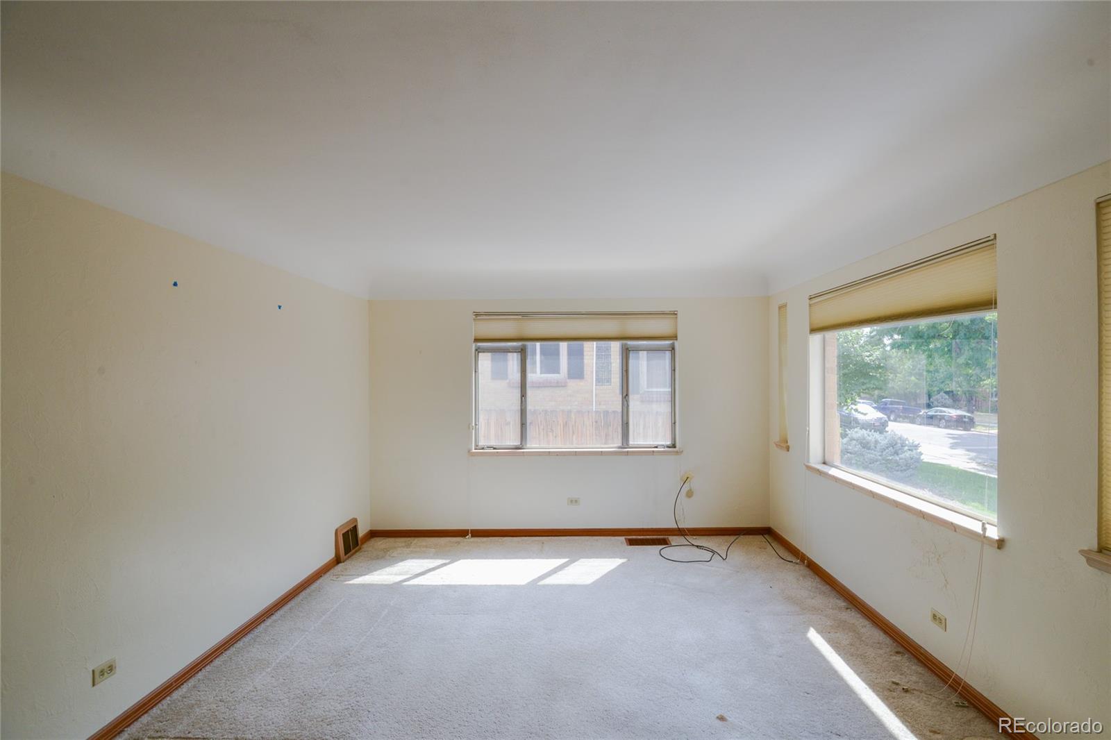 4435 W Hayward Place
