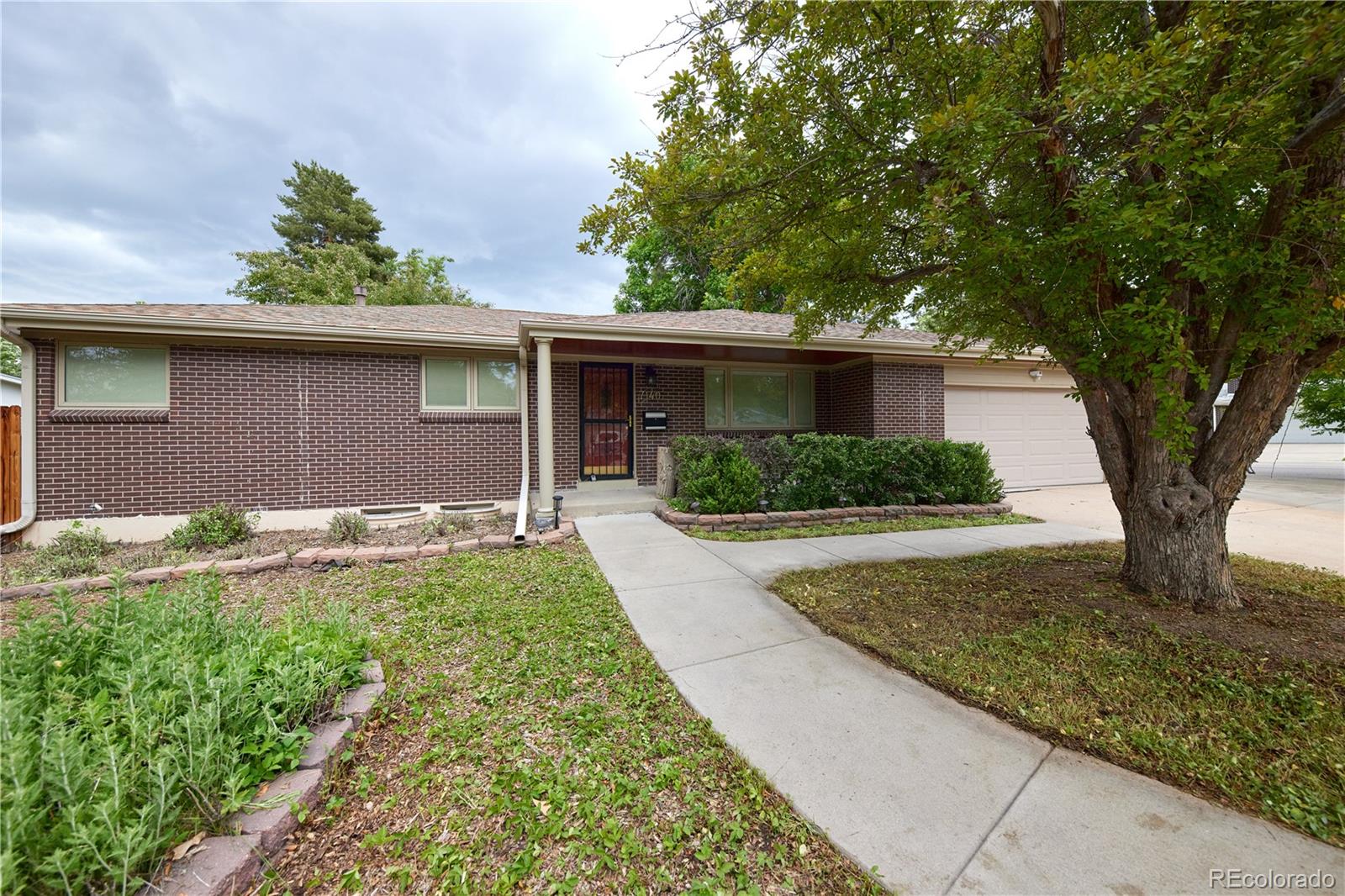 7140 S Uinta Street