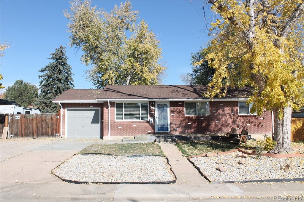 Photo of 3395 W Union Avenue, Englewood, CO 80110 (MLS # 2219081)