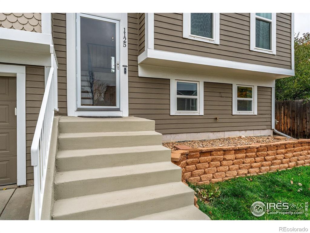 Photo of 1125 Somerset Street, Lafayette, CO 80026 (MLS # IR1045300)