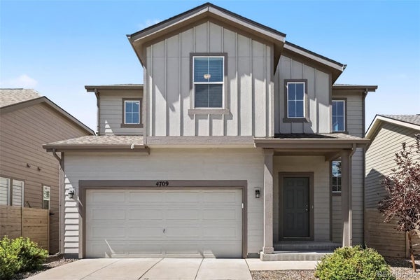 4709 HELENA ST, DENVER, CO 80239 - Image 3ad64e6b350aab1e346a4e15edea5d21/424135180