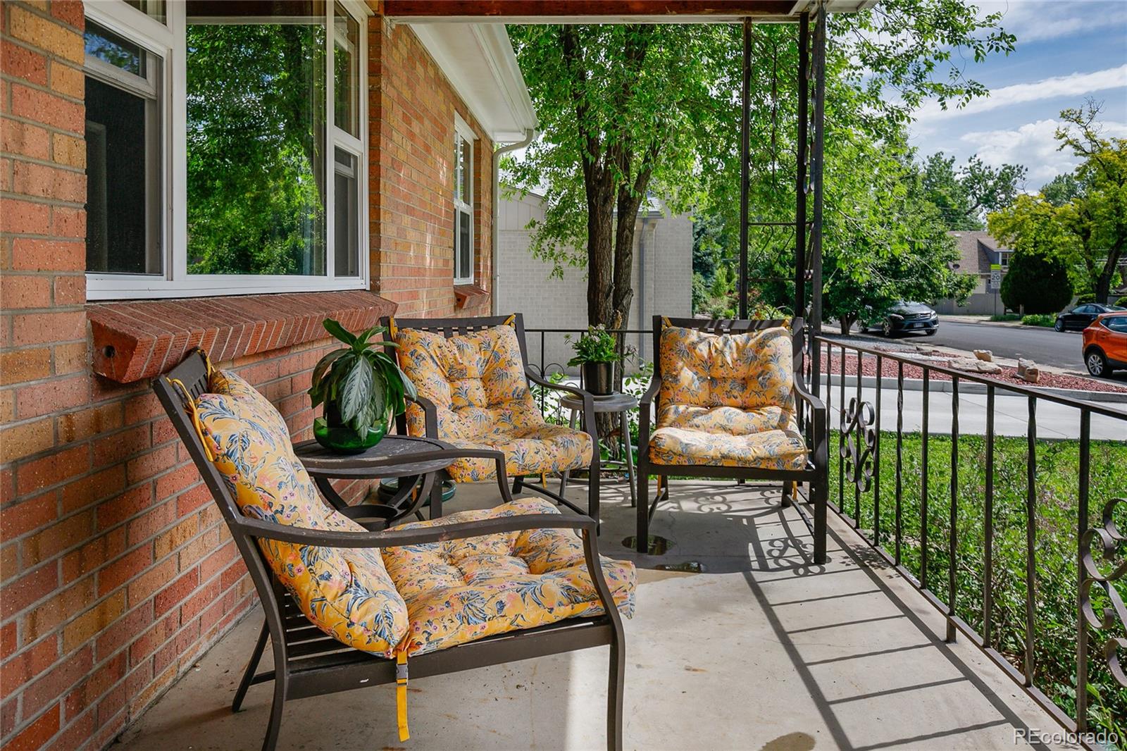 2240 S Clermont Street, Denver, CO, 80222 4 2240 S Clermont Street