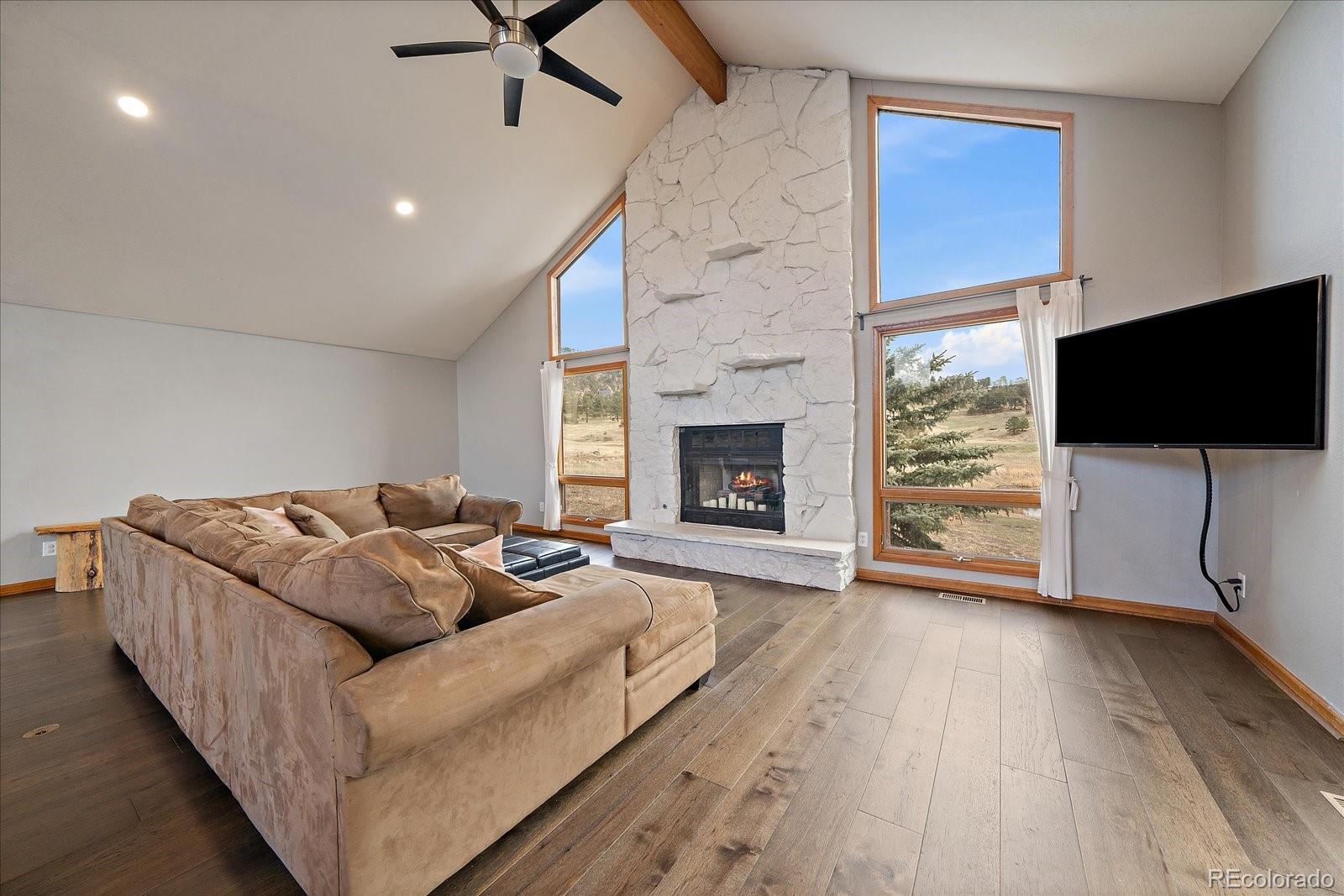 7082 Silverhorn Drive