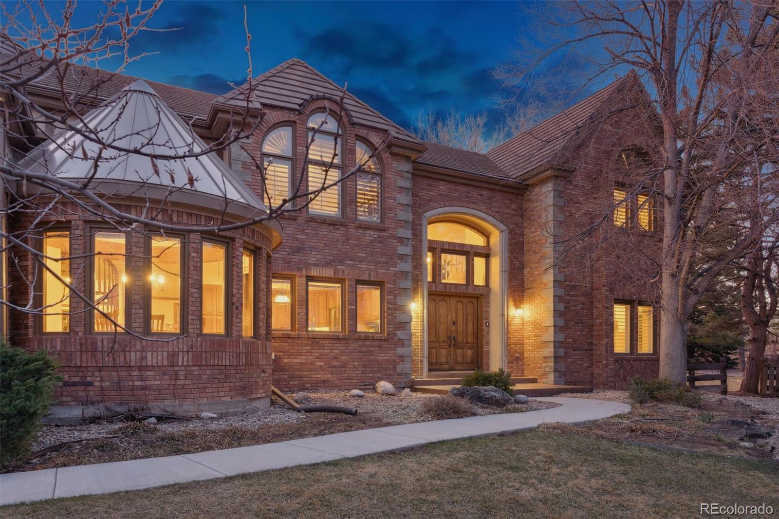 5 Tamarade Drive, Littleton, CO, 80127 1 5 Tamarade Drive