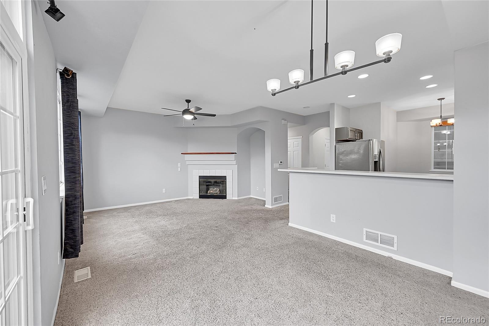 8882 W Phillips Drive