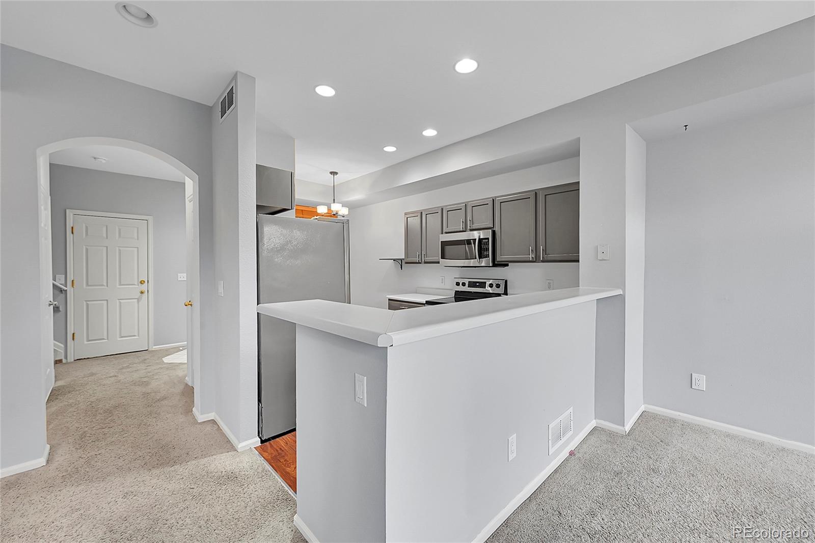 8882 W Phillips Drive