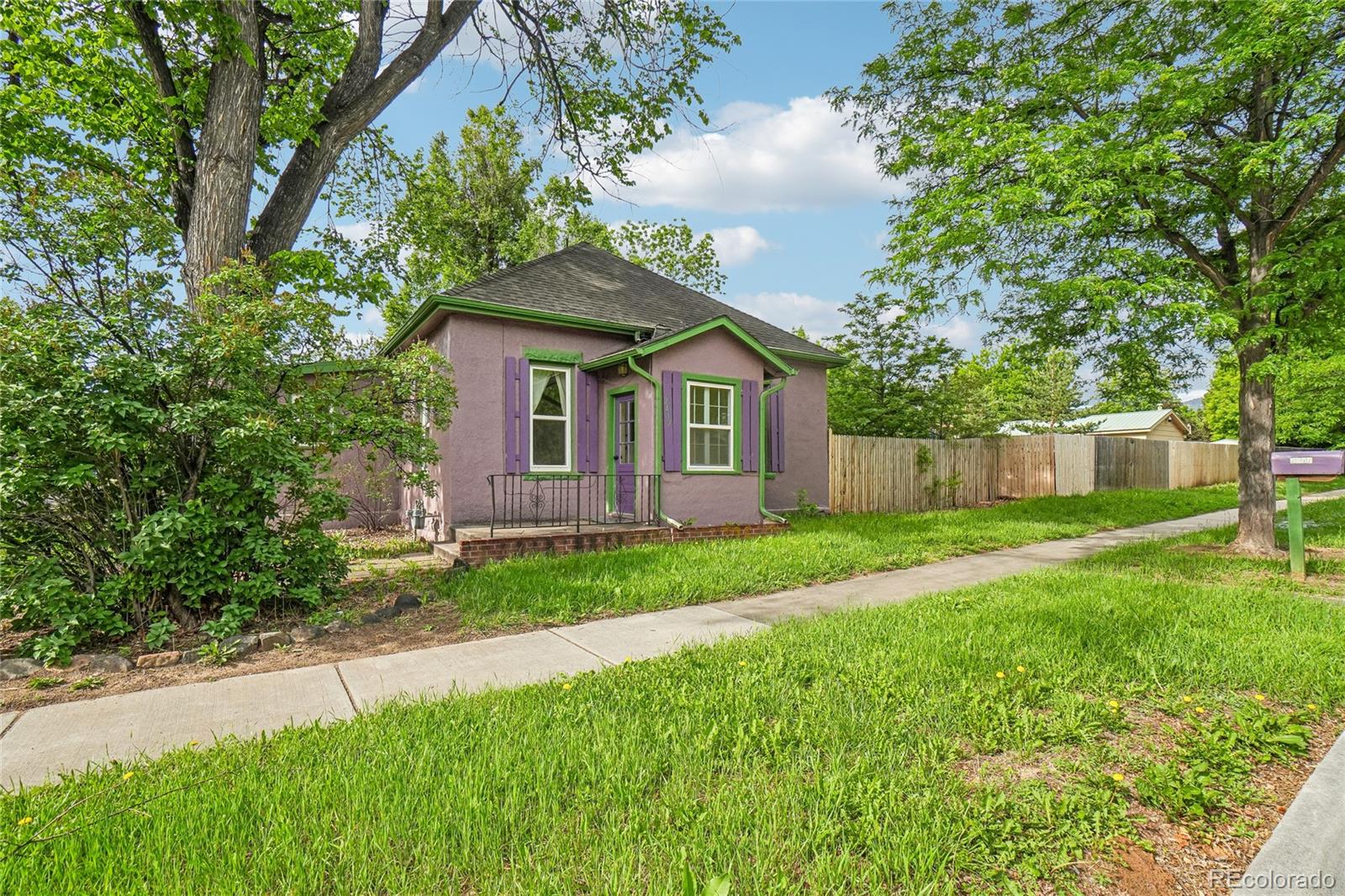 2417 W Mulberry Street