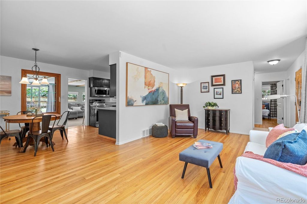 Photo of 4601 S Huron Street, Englewood, CO 80110 (MLS # 9639450)