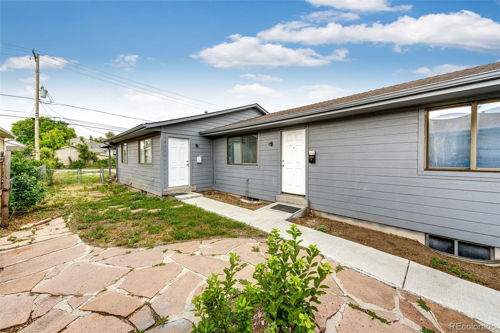 3174 W Center Avenue