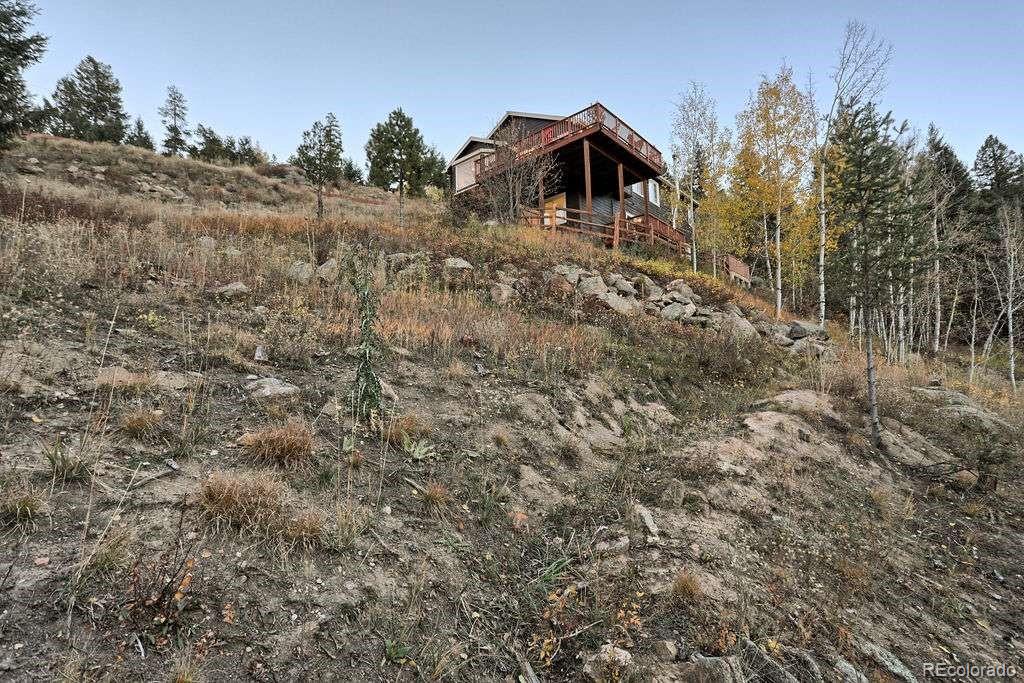 10197 Crest View Drive