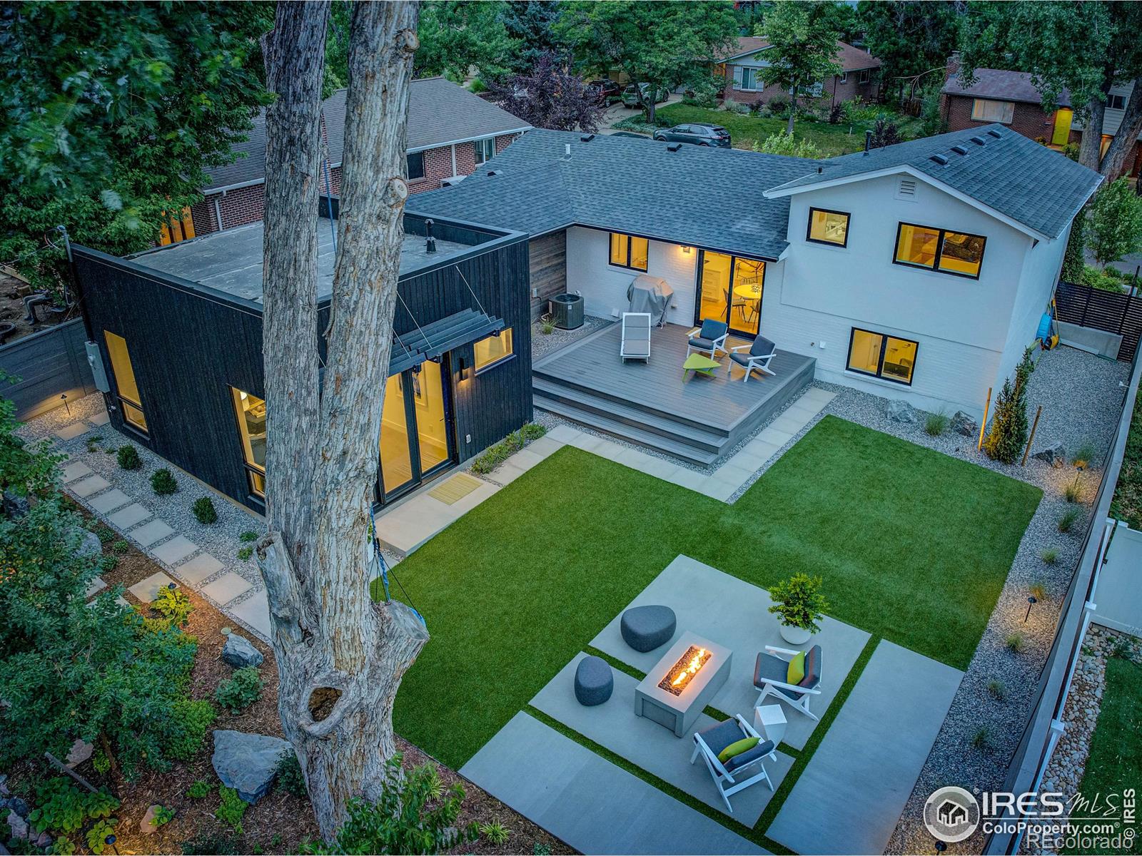 1670 Linden Avenue