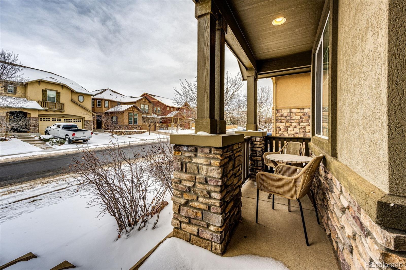 10914 Valleybrook Circle