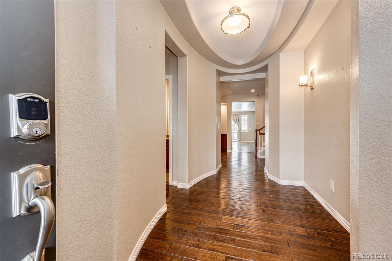 10914 Valleybrook Circle