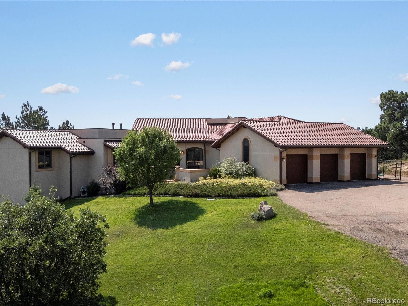 1611 Castle Pointe Drive