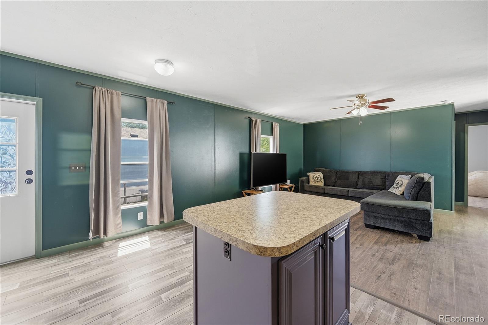 4105 N Garfield Ave Unit 52