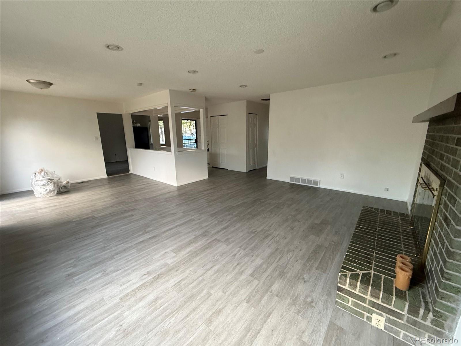 12076 E Montana Place