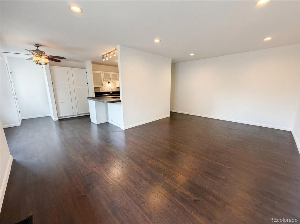 Photo of 13771 W Warren Drive, Lakewood, CO 80228 (MLS # 2286533)