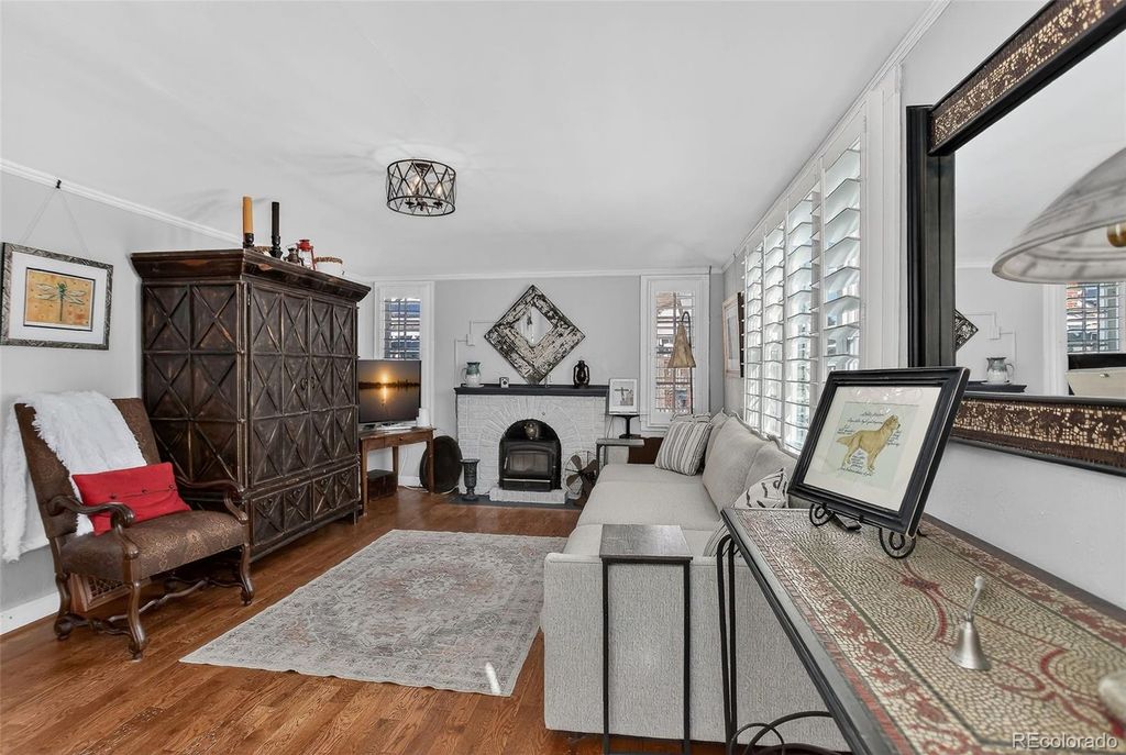Photo of 725 S Grant Street, Denver, CO 80209 (MLS # 7866499)