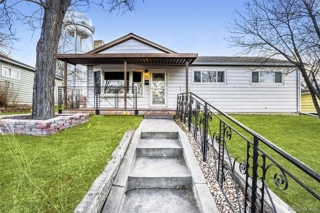 Photo of 5291 S Sherman Street, Littleton, CO 80121 (MLS # 4446283)