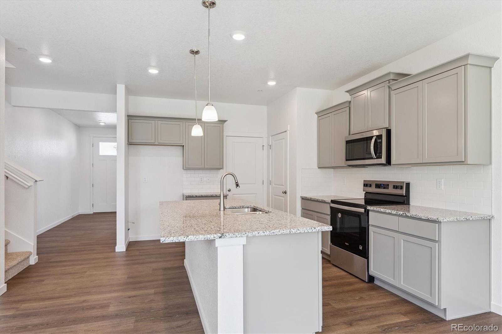 9925 Ceylon Court
