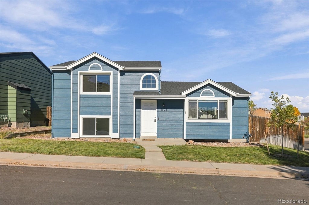 Photo of 5803 Whitechapel Street, Castle Rock, CO 80104 (MLS # 9872595)