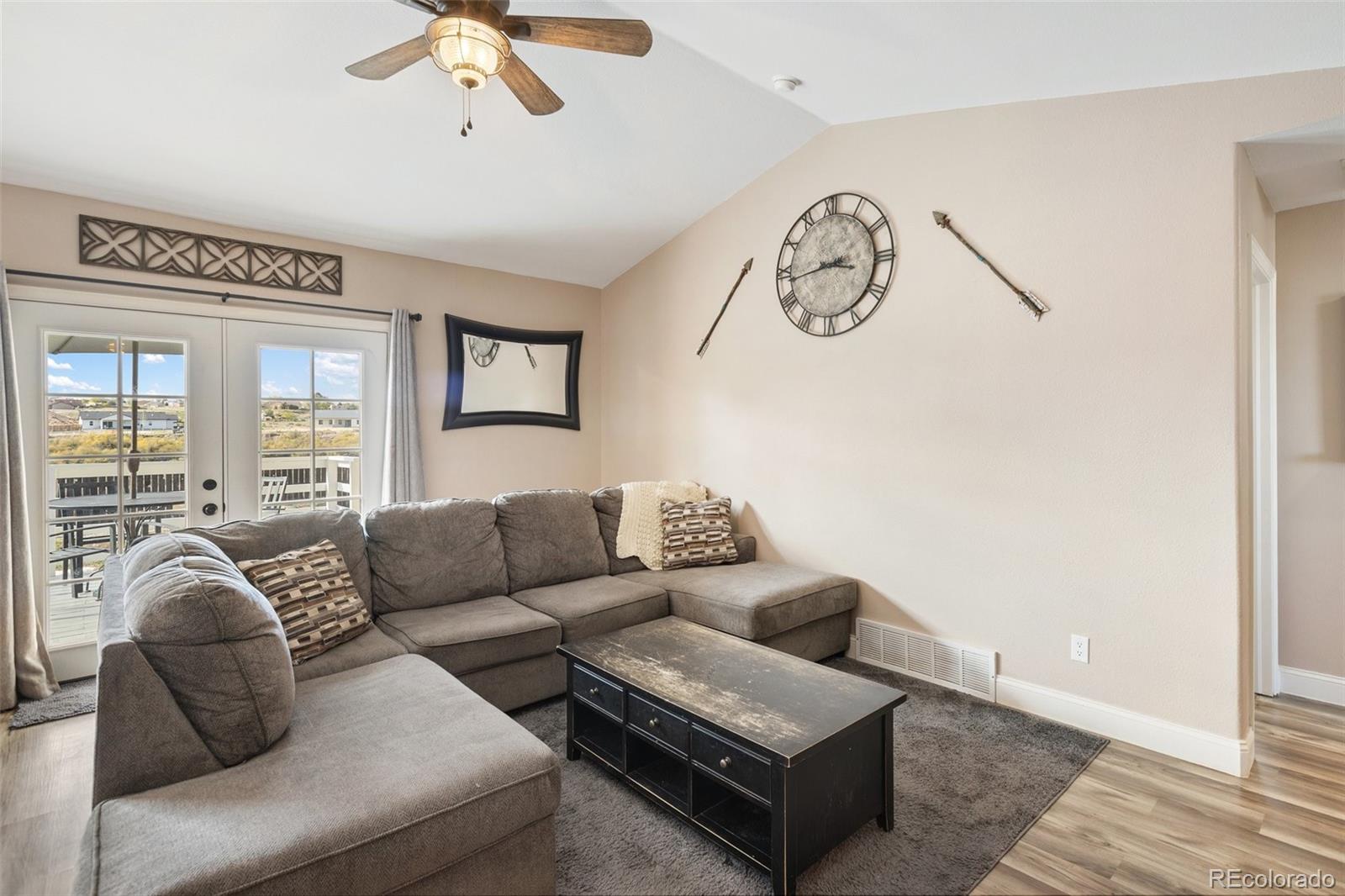 541 S El Charro Drive
