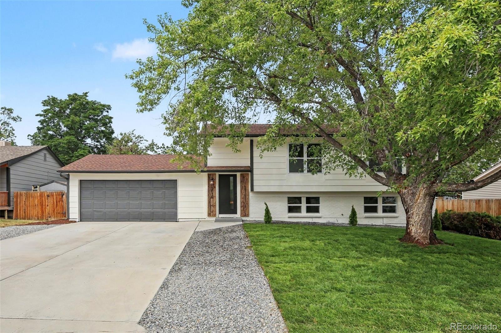 8830 W 92nd Place