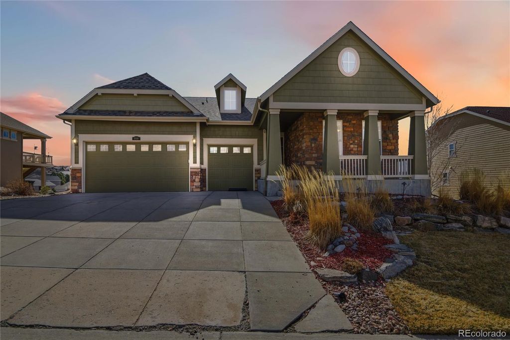 Photo of 898 Eveningsong Drive, Castle Rock, CO 80104 (MLS # 5328242)