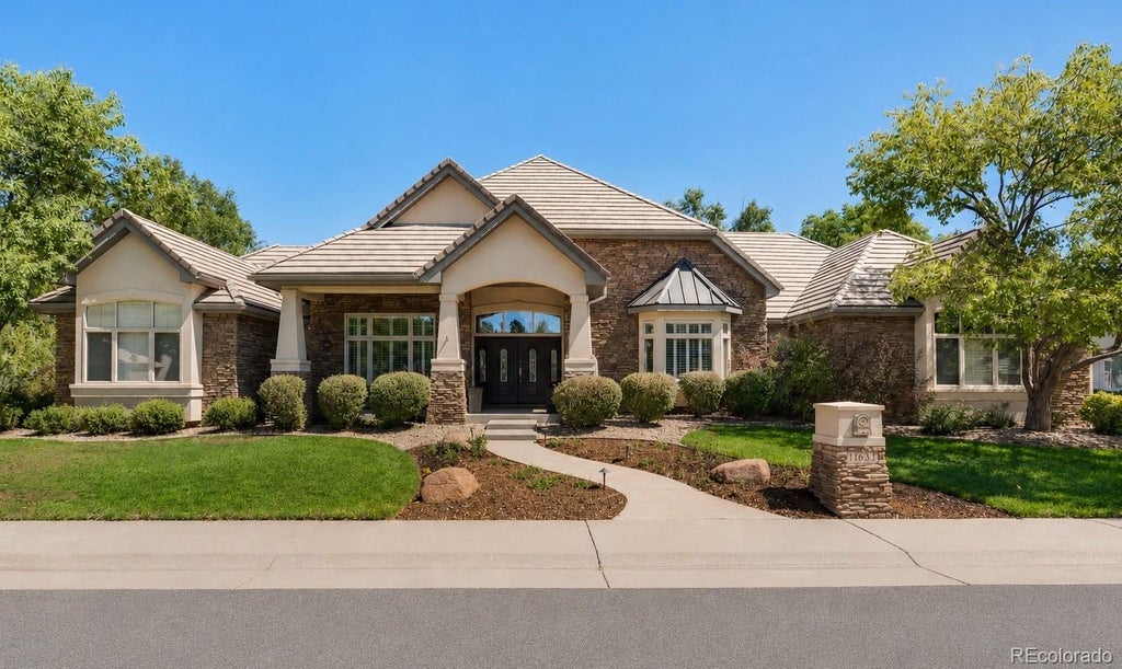 Photo of 11657 E Berry Drive, Englewood, CO 80111 (MLS # 6839628)