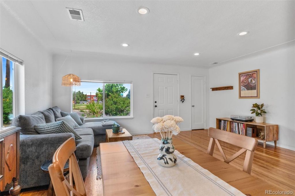 Photo of 3180 W Jewell Avenue, Denver, CO 80219 (MLS # 5418239)