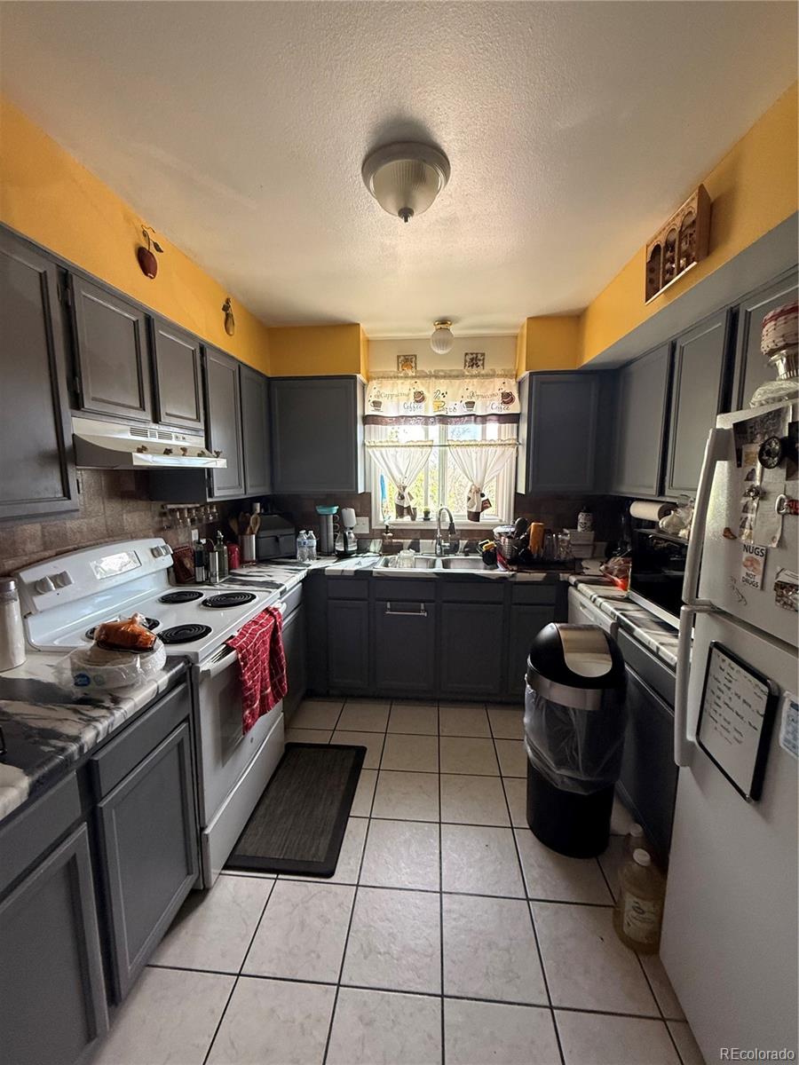 3455 S Canosa Court 3455/3457