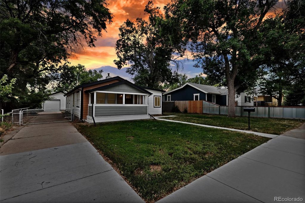 Photo of 10 S Irving Street, Denver, CO 80219 (MLS # 3409225)