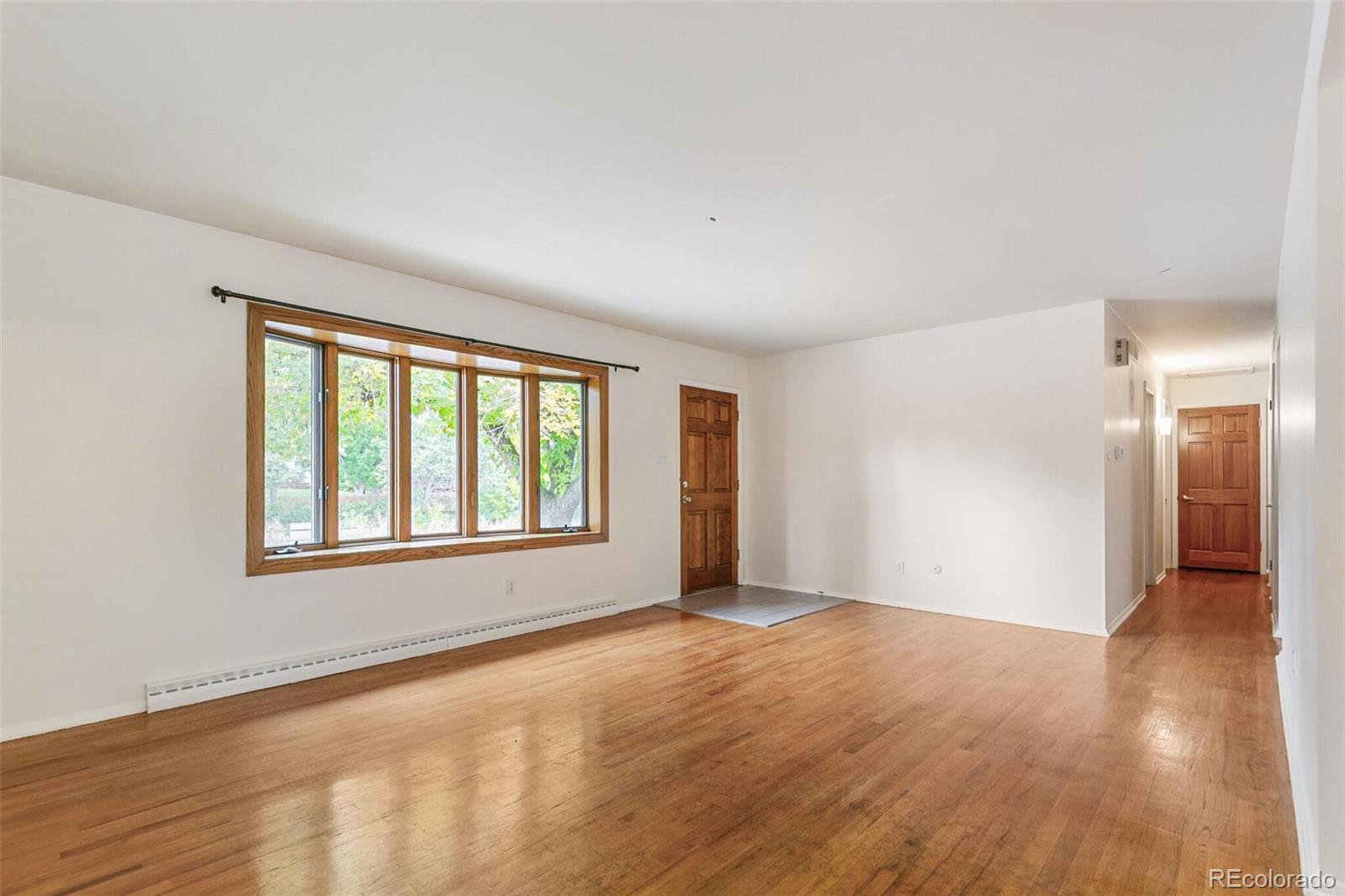 3770 S Tamarac Drive, Denver, CO, 80237 3 3770 S Tamarac Drive