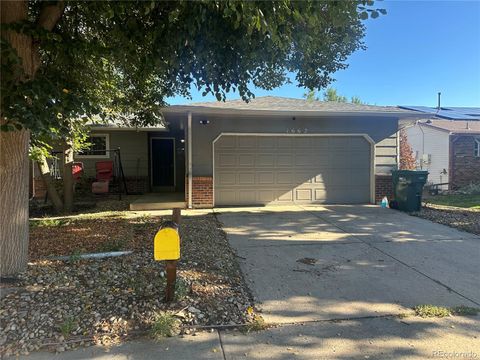 Photo of 1662 Biscay Circle, Aurora, CO 80011 (MLS # 8427910)