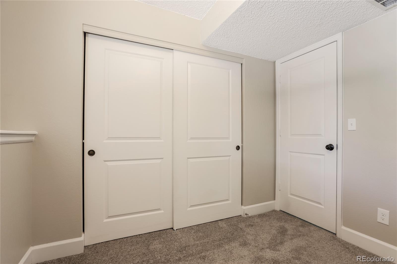 8660 Bluegrass Circle