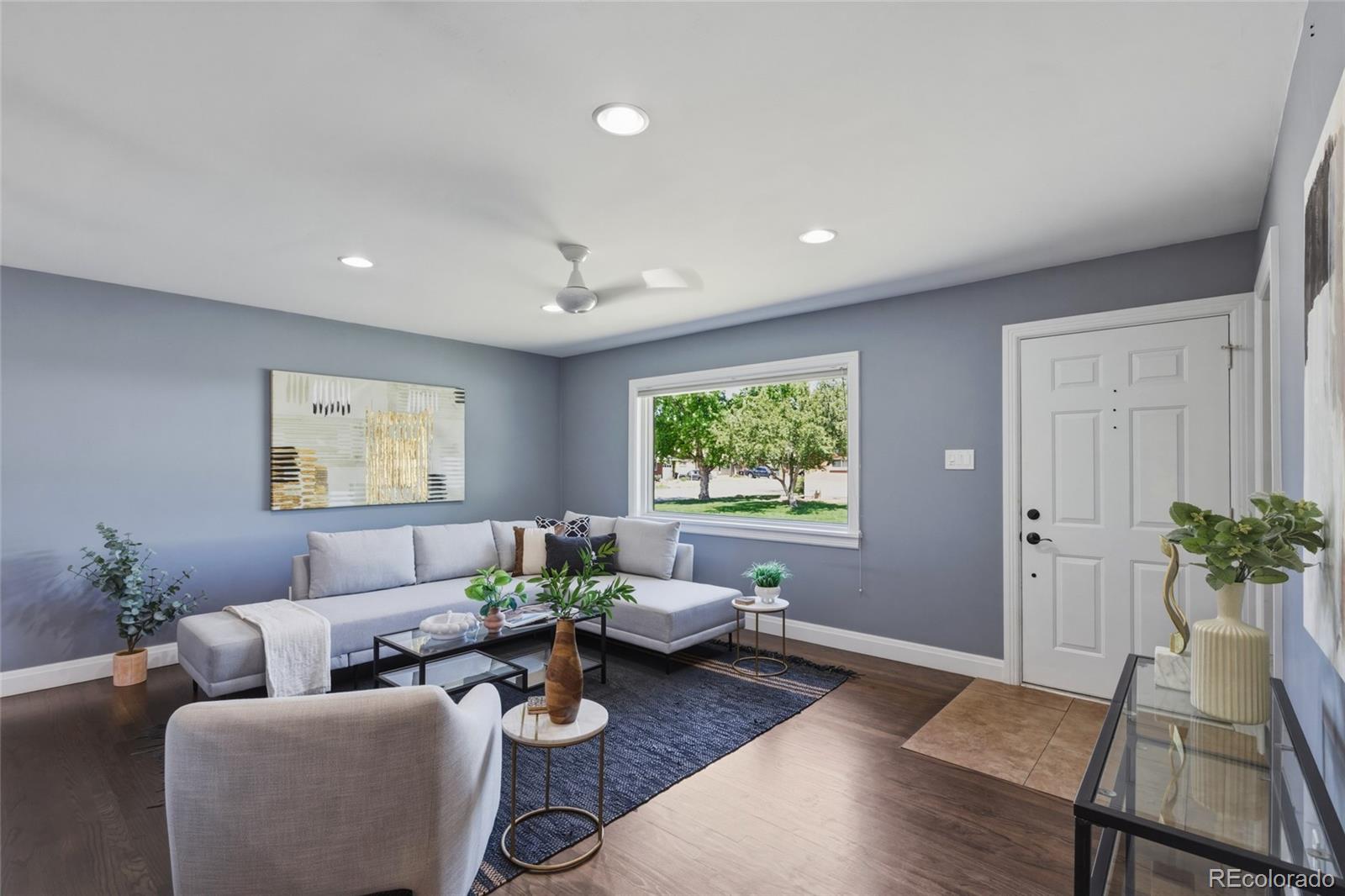 6179 Iris Way
