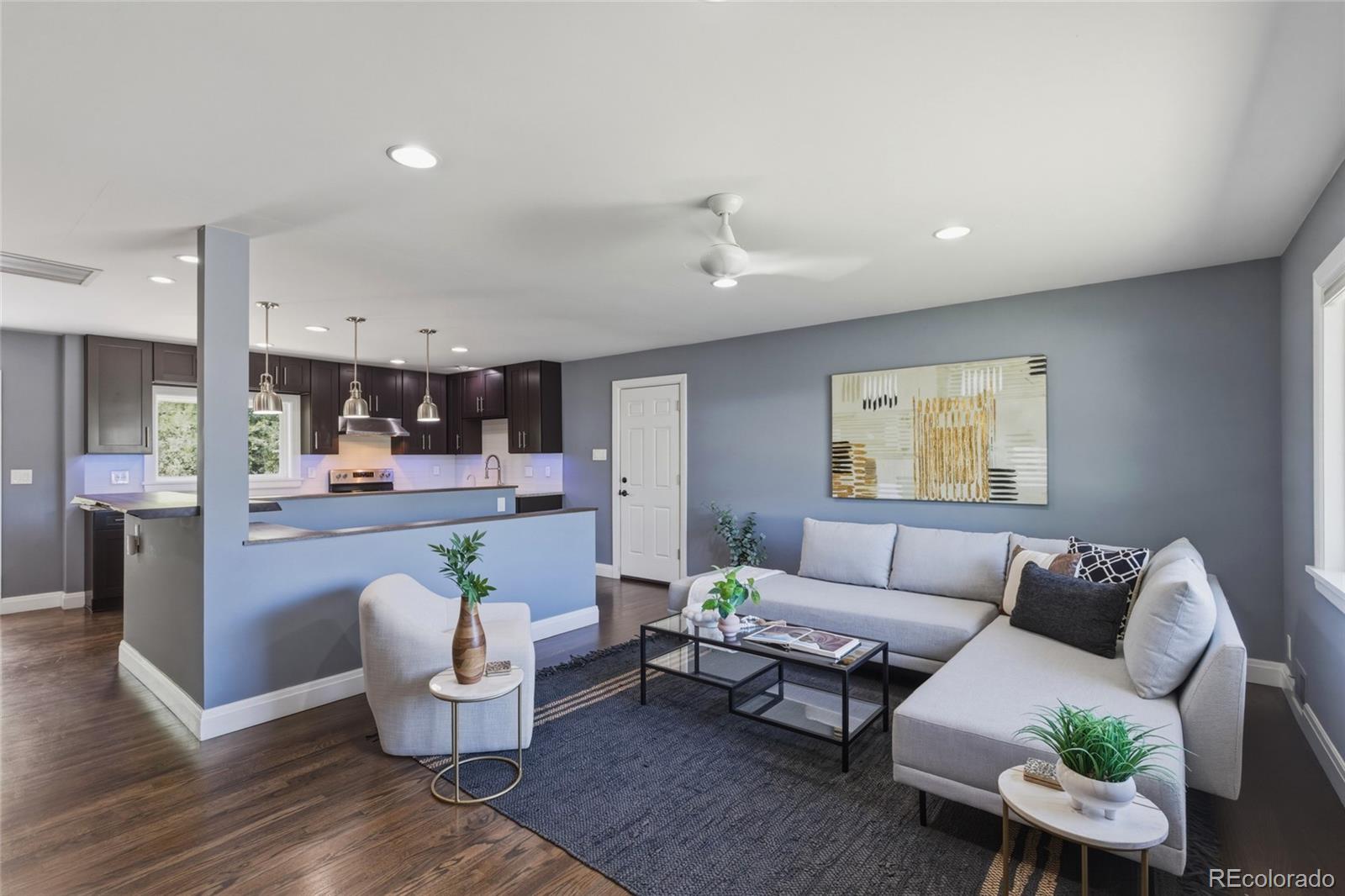 6179 Iris Way