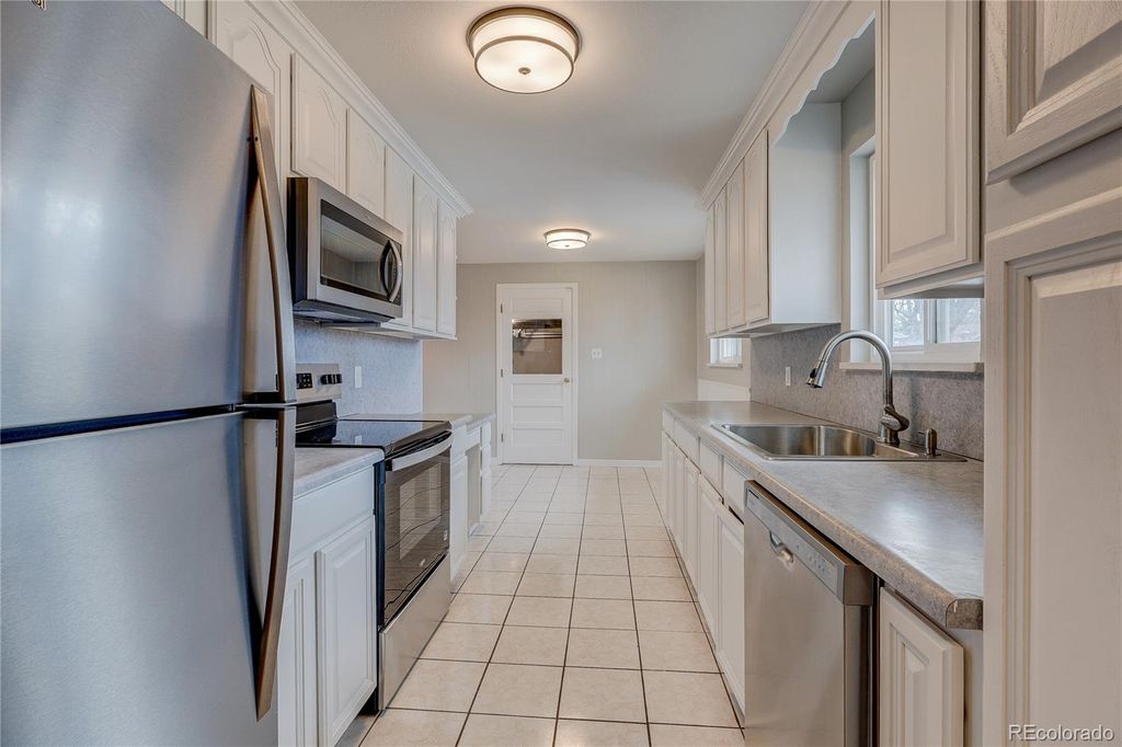 Photo of 1630 S Balsam Street, Lakewood, CO 80232 (MLS # 4275513)