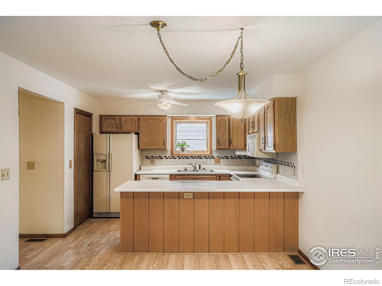 1008 Homestake Drive, Golden, CO, 80401 2 1008 Homestake Drive