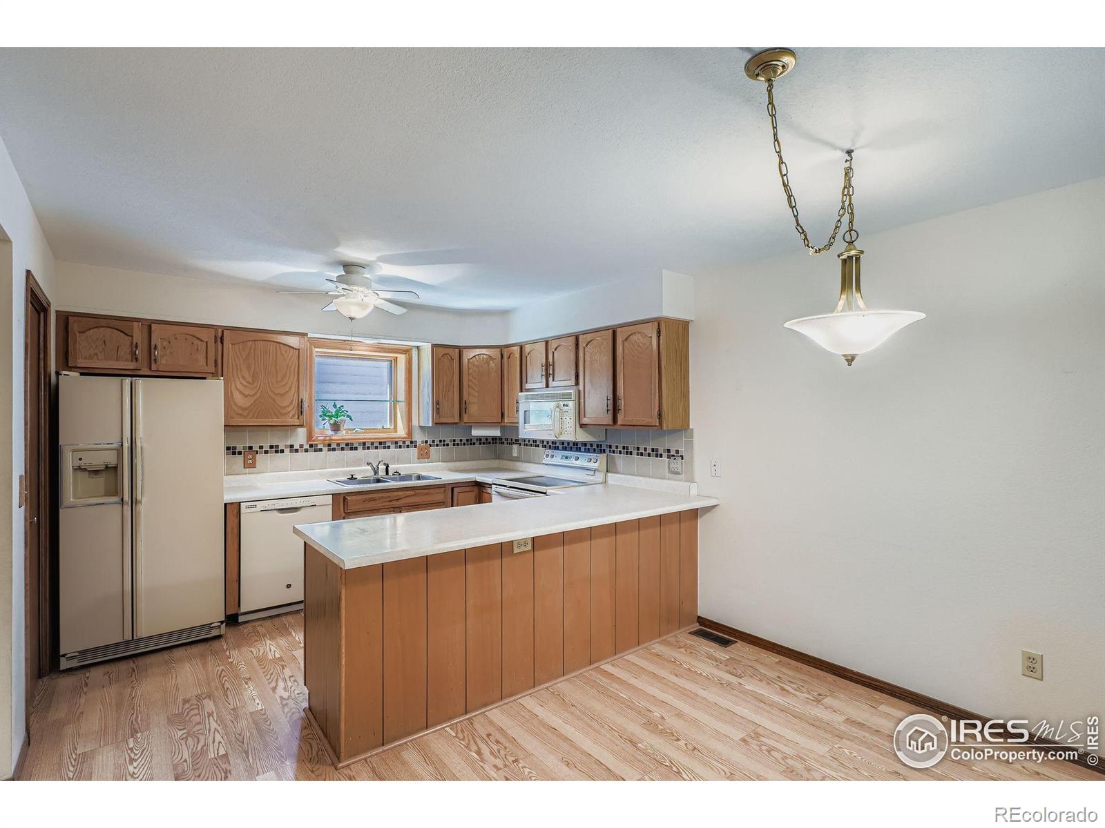 1008 Homestake Drive, Golden, CO, 80401 3 1008 Homestake Drive