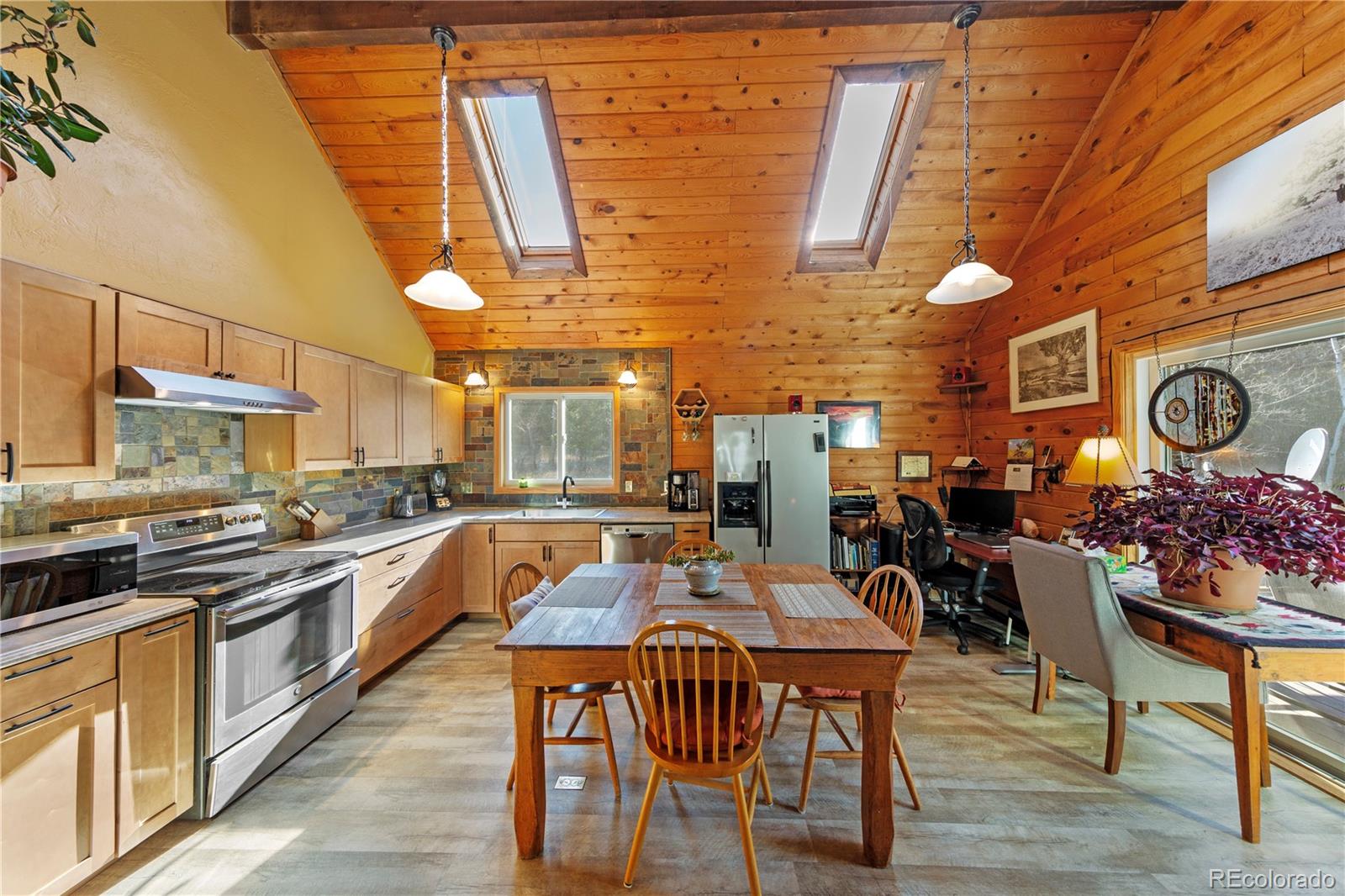 13963 N Trail Circle