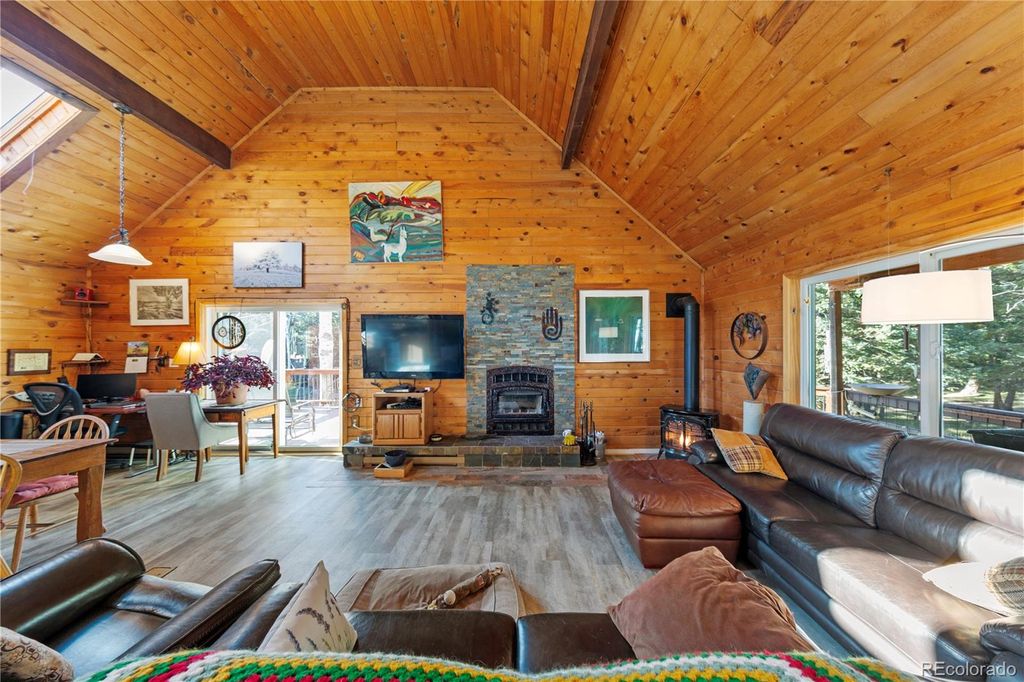 Photo of 13963 N Trail Circle, Littleton, CO 80127 (MLS # 5923244)