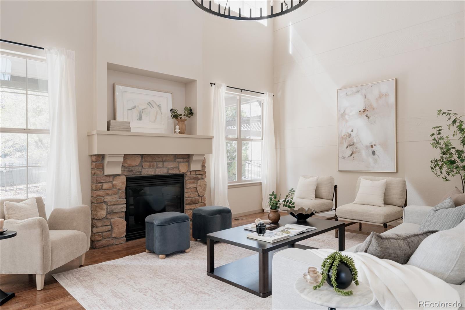 2289 S Isabell Street