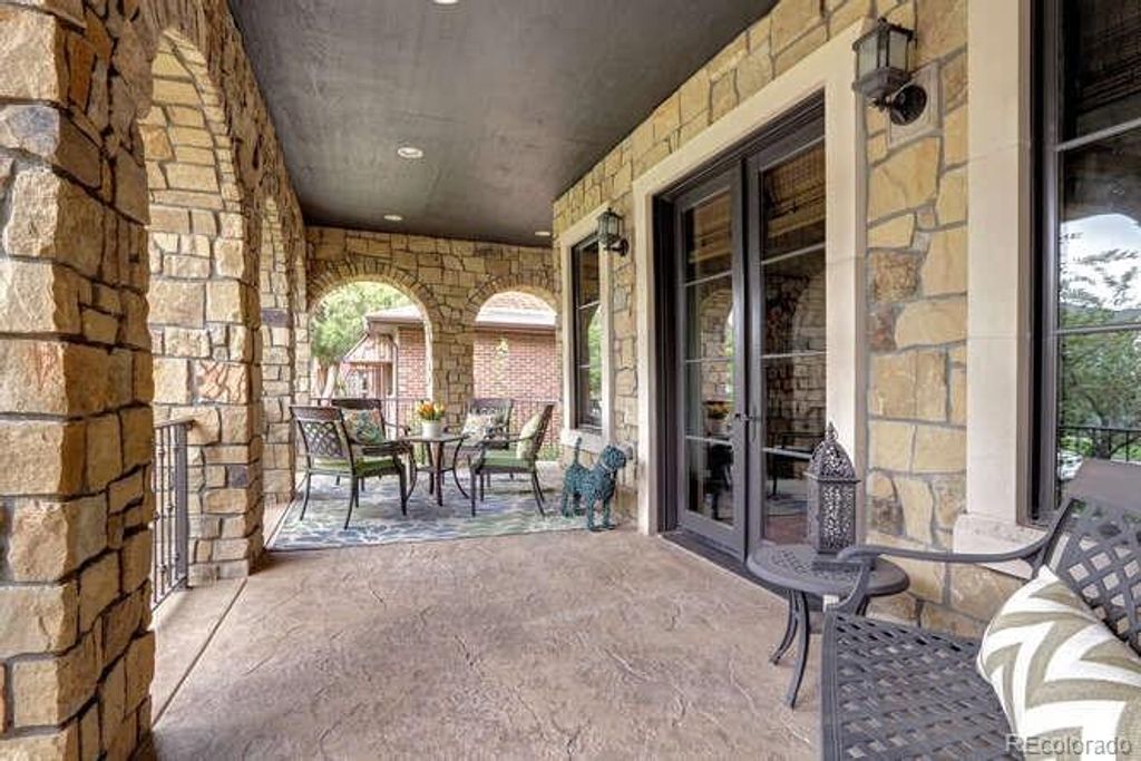 Photo of 1030 S Adams Street, Denver, CO 80209 (MLS # 2293854)