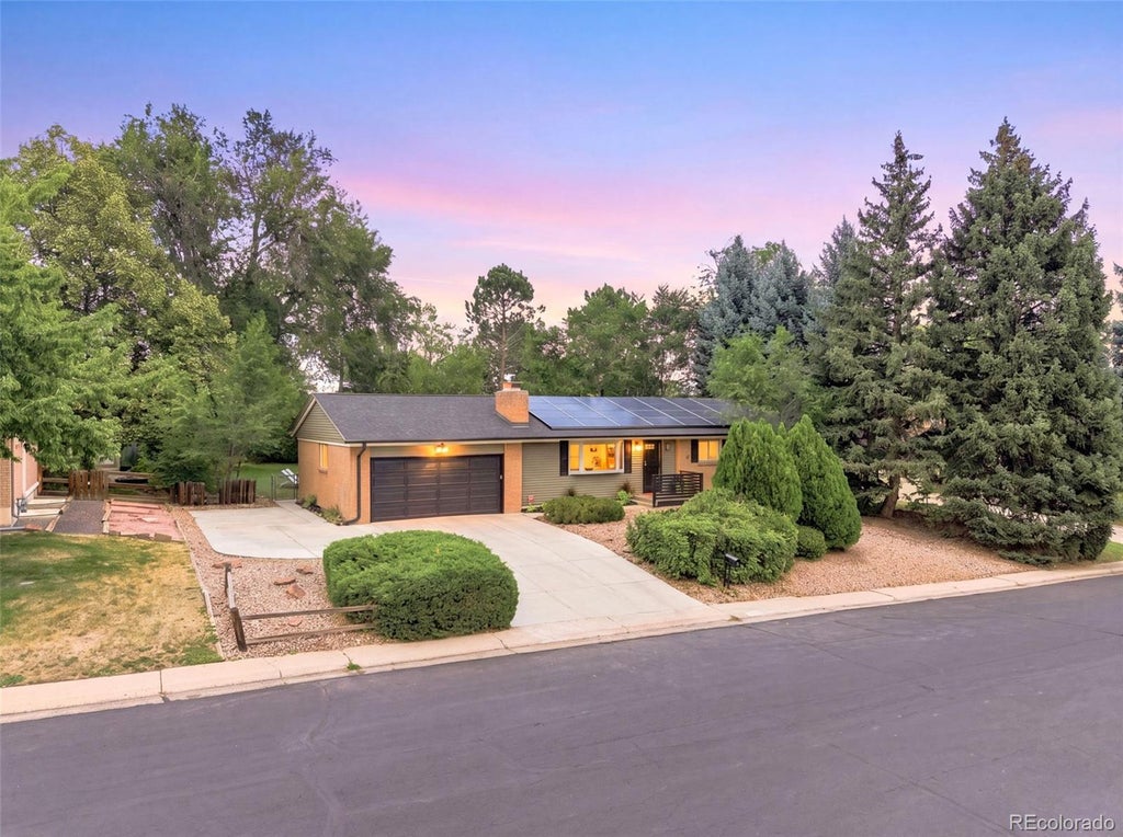 Photo of 11835 Swadley Drive, Lakewood, CO 80215 (MLS # 4882465)