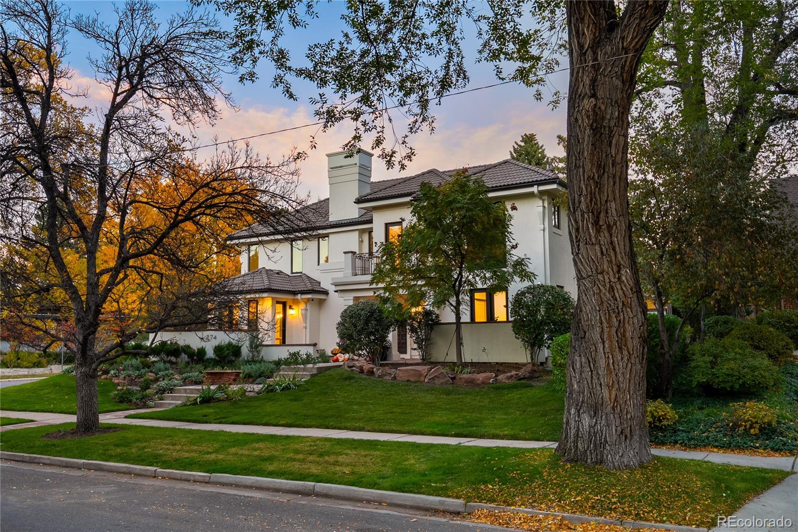 274 Vine Street